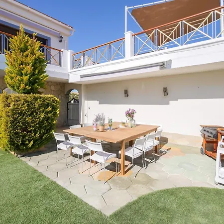 Moderne Grosse Villa, 5 Min Fusslaeufig Zum Strand,pool,klima *