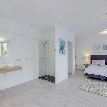 Apartment Moderne Grosse Villa, 5 Min Fusslaeufig Zum Strand,pool,klima Calas de Mallorca